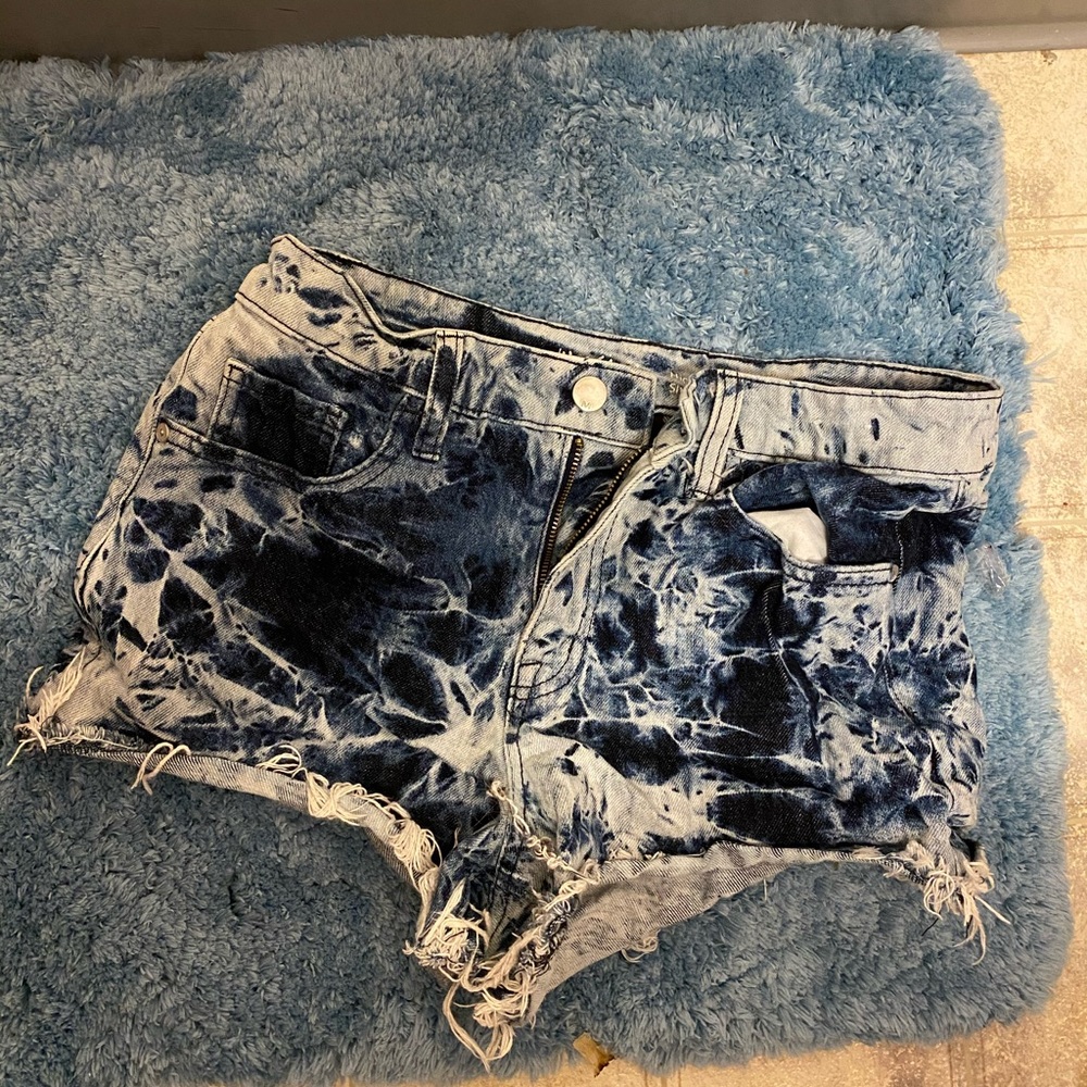 Acid wash shorts